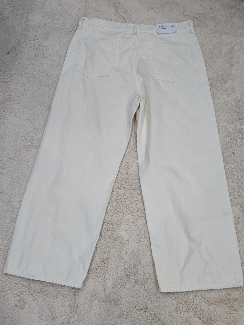 White Wide-Leg Jeans - Straight Fit